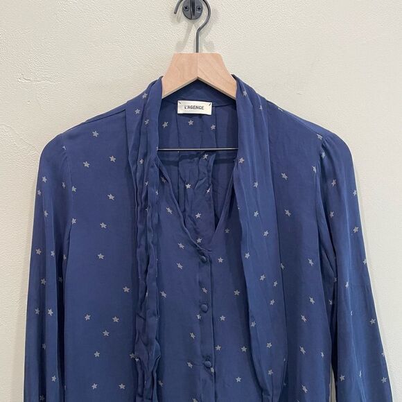 L'AGENCE Nina Star-Print Blouse - Picture 3 of 9